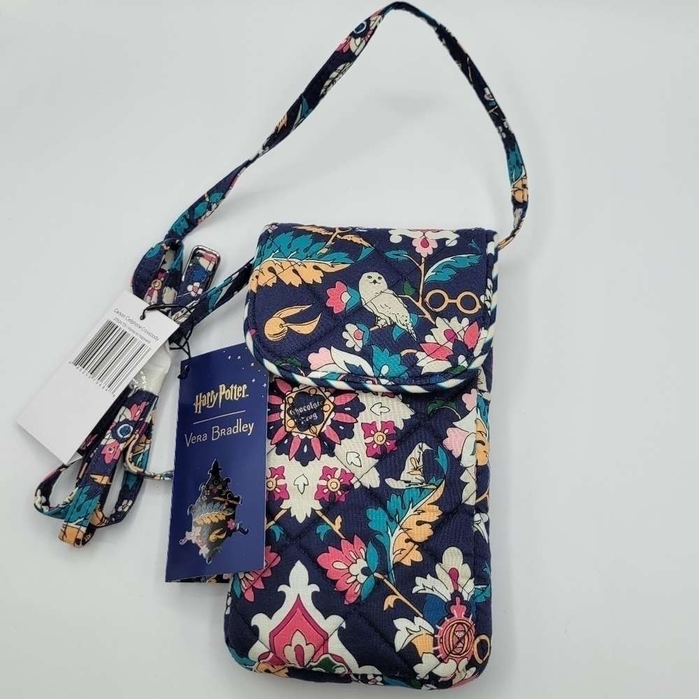 Vera Bradley Harry Potter Home to Hogwarts Carson Cellphone Crossbody